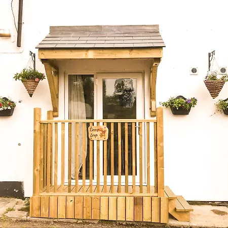 Deers Leap, A Modern New Personal Double Bedroom Holiday Let In The Forest Of Dean Blakeney  Exterior photo