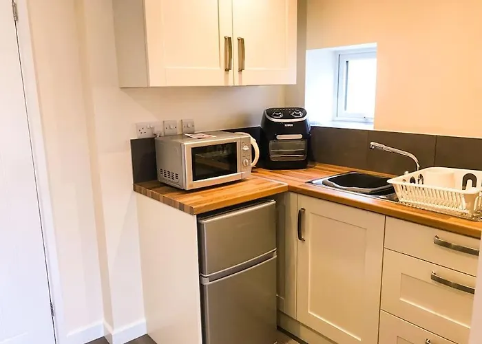 Deers Leap, A Modern New Personal Double Bedroom Holiday Let In The Forest Of Dean